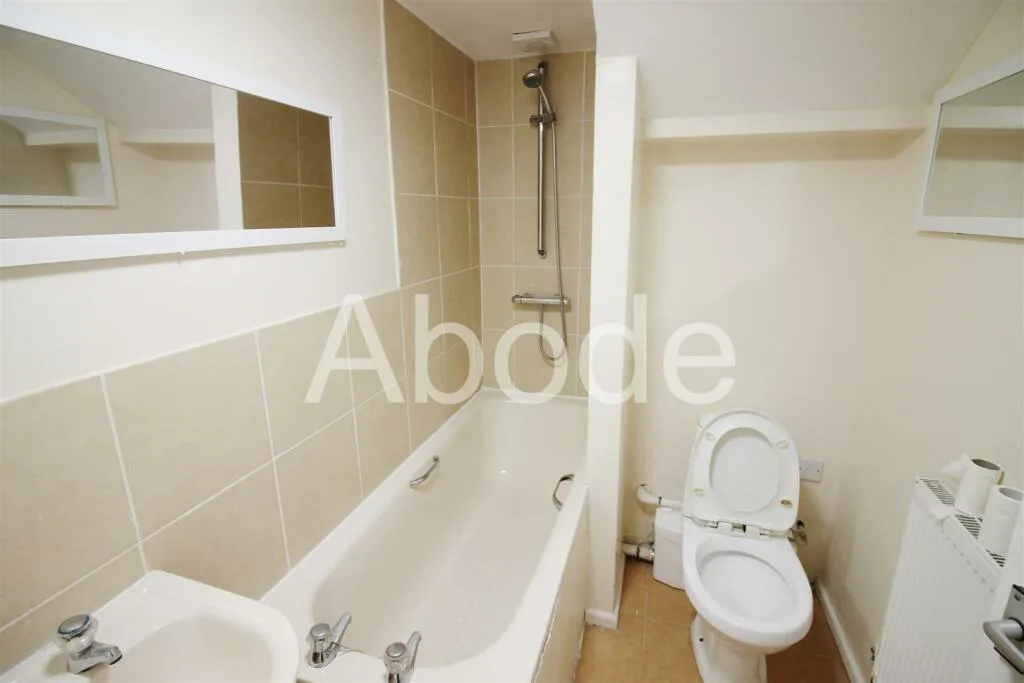 7 bedroom house for rent