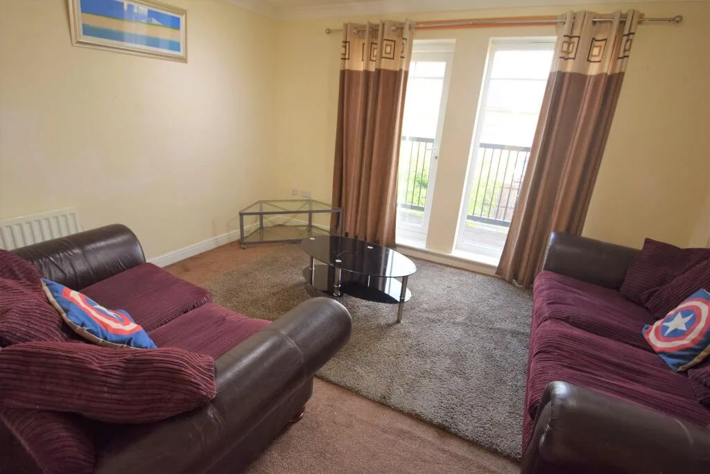 4 bedroom town house for rent