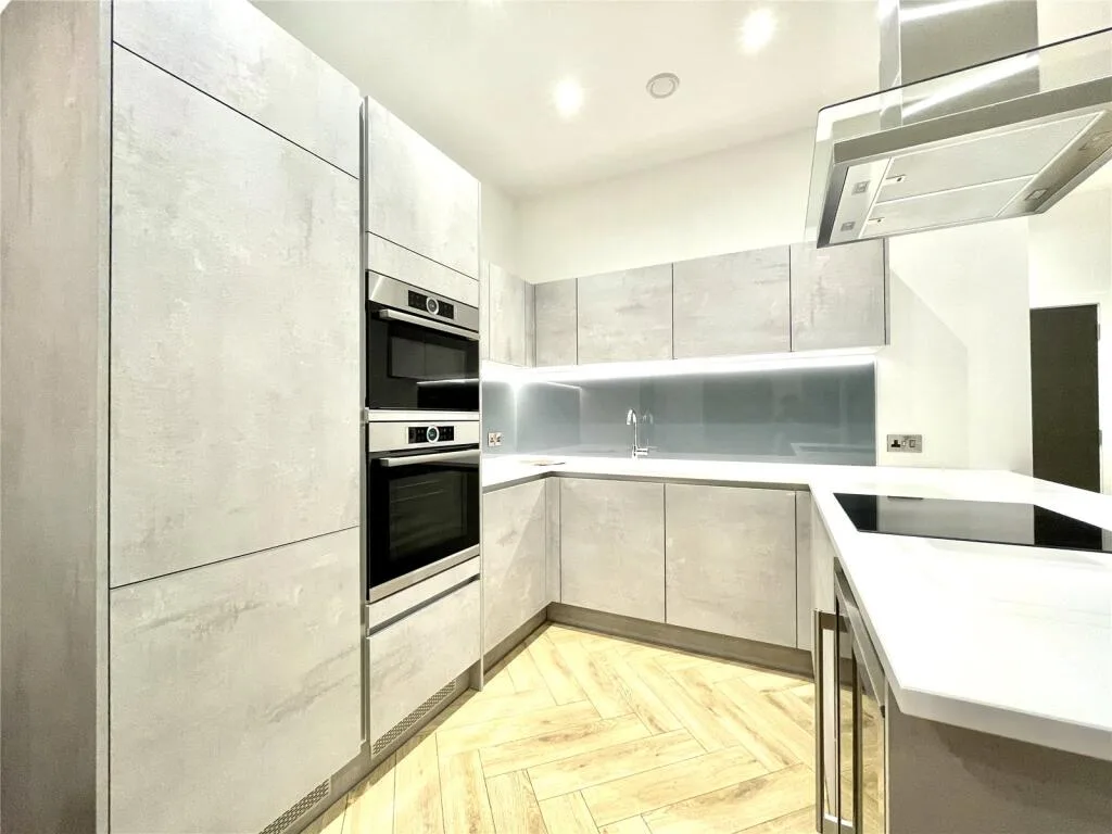 2 bedroom house for rent