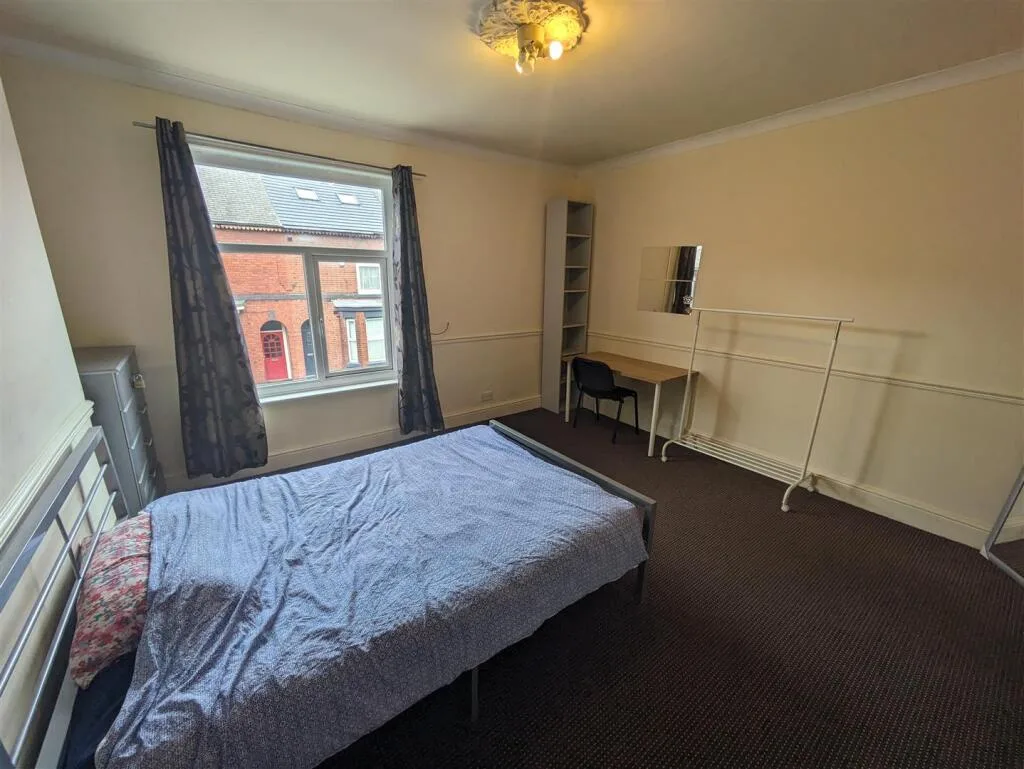 4 bedroom house for rent