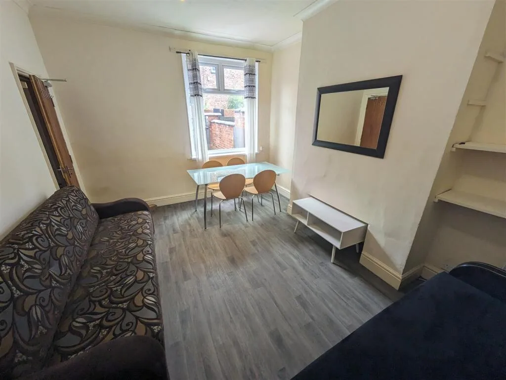 4 bedroom house for rent