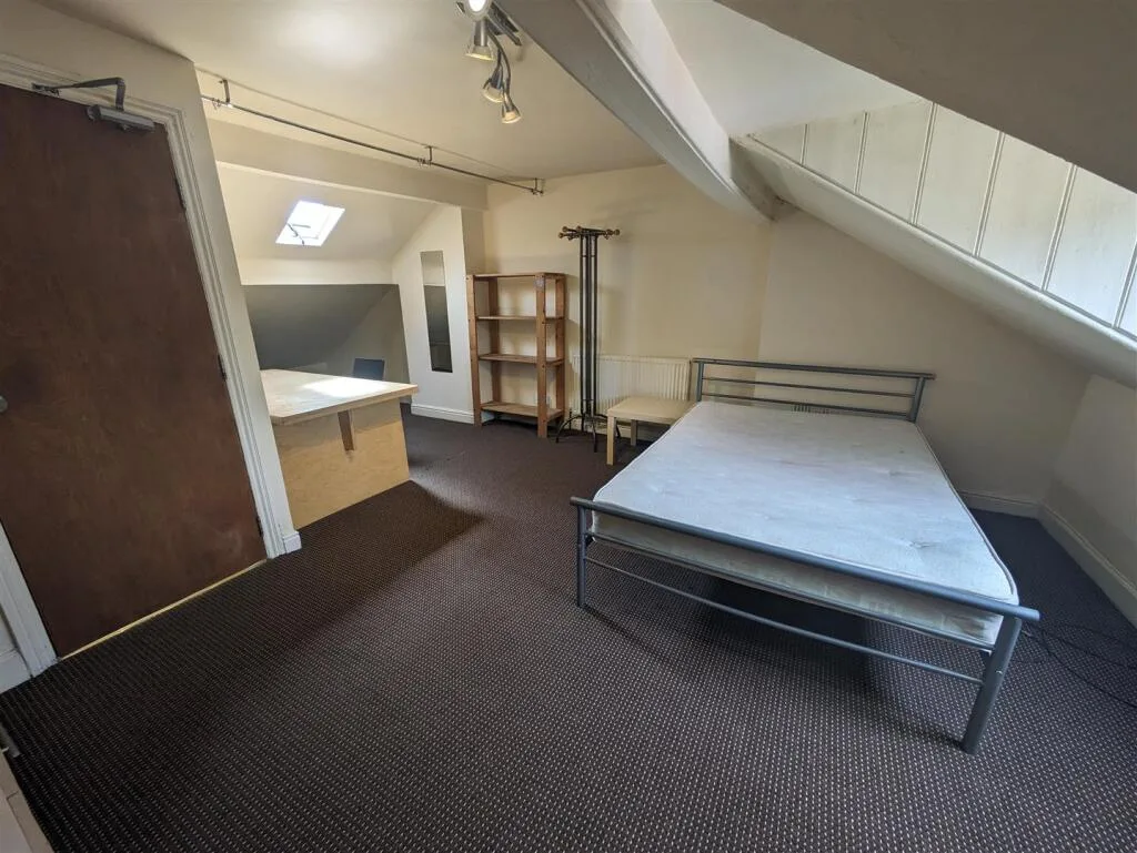 4 bedroom house for rent