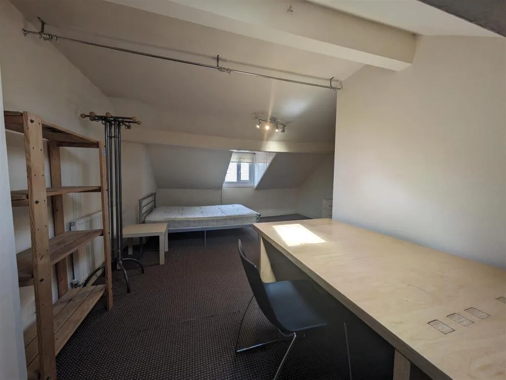 4 bedroom house for rent