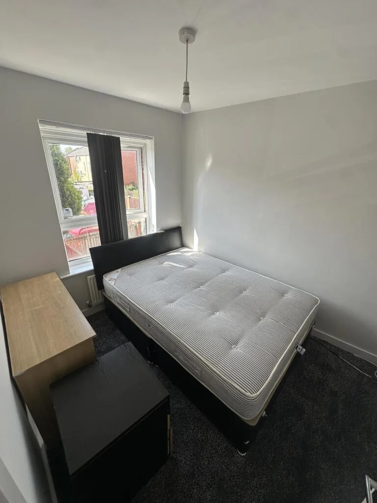 4 bedroom town house for rent