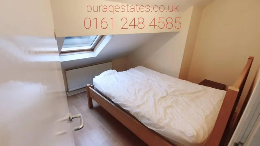 4 bedroom semi-detached house for rent