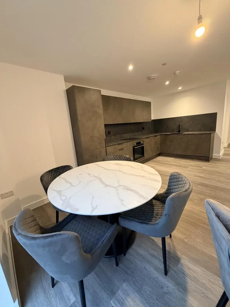 3 bedroom flat for rent