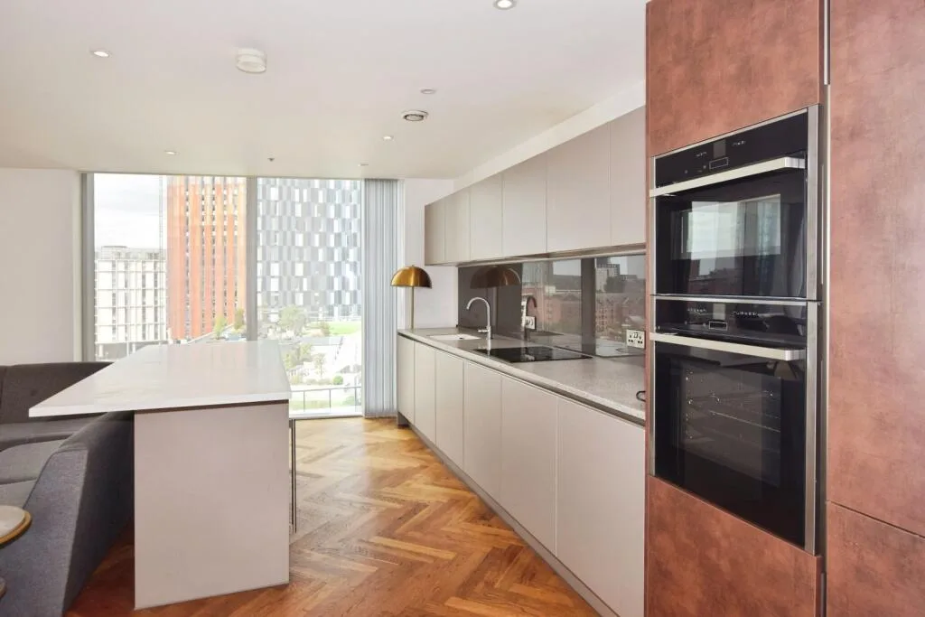 3 bedroom flat for rent