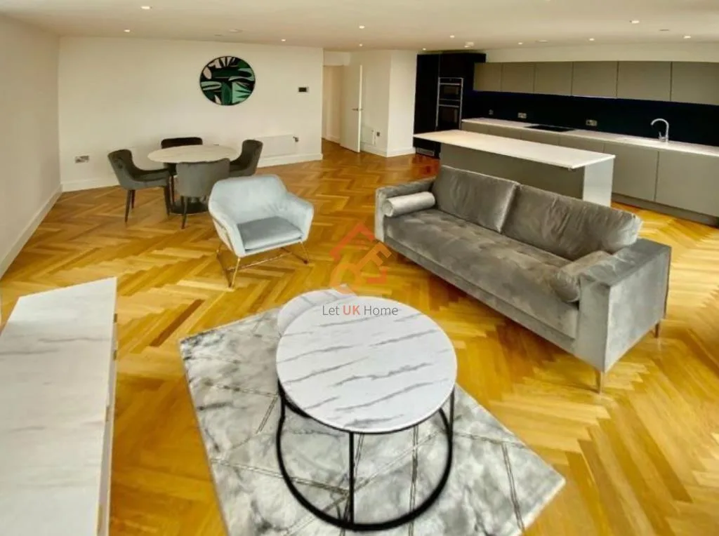 3 bedroom flat for rent