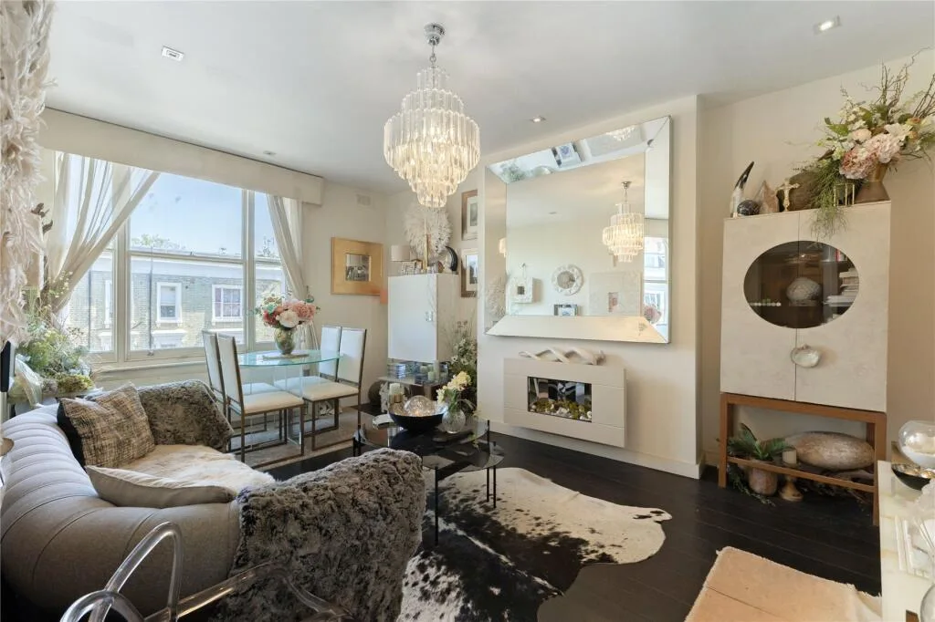 2 bedroom flat for rent
