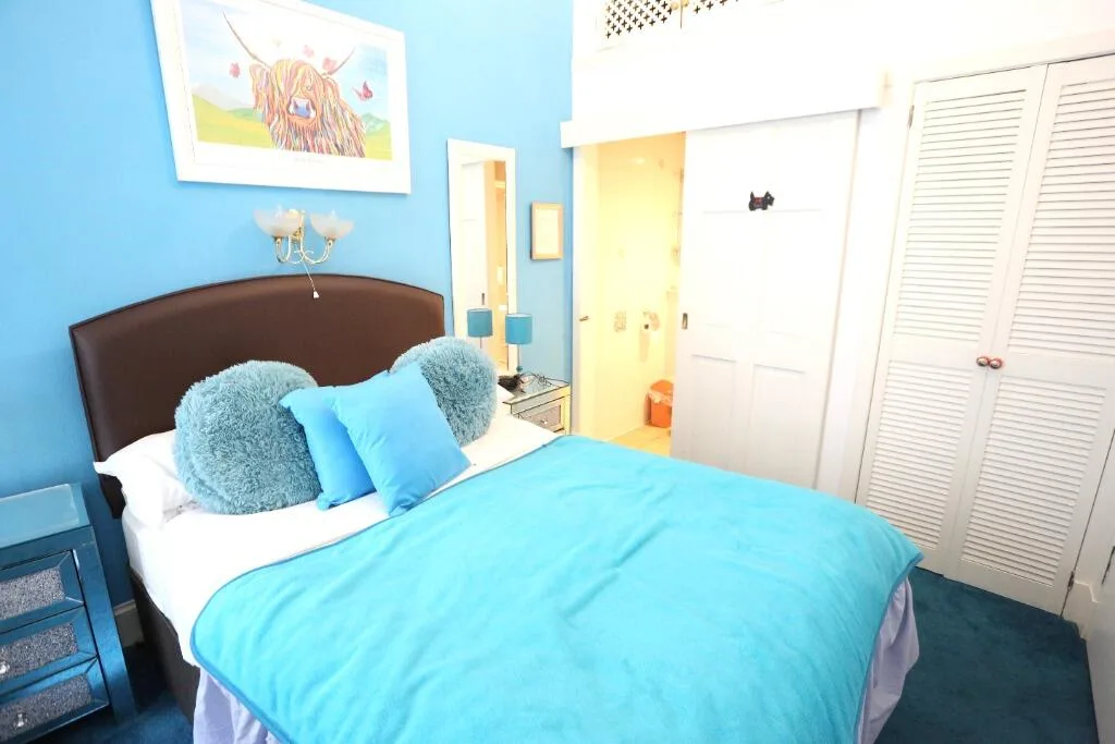 1 bedroom house share for rent