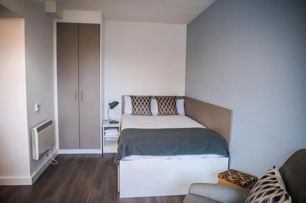 1 bedroom flat share for rent