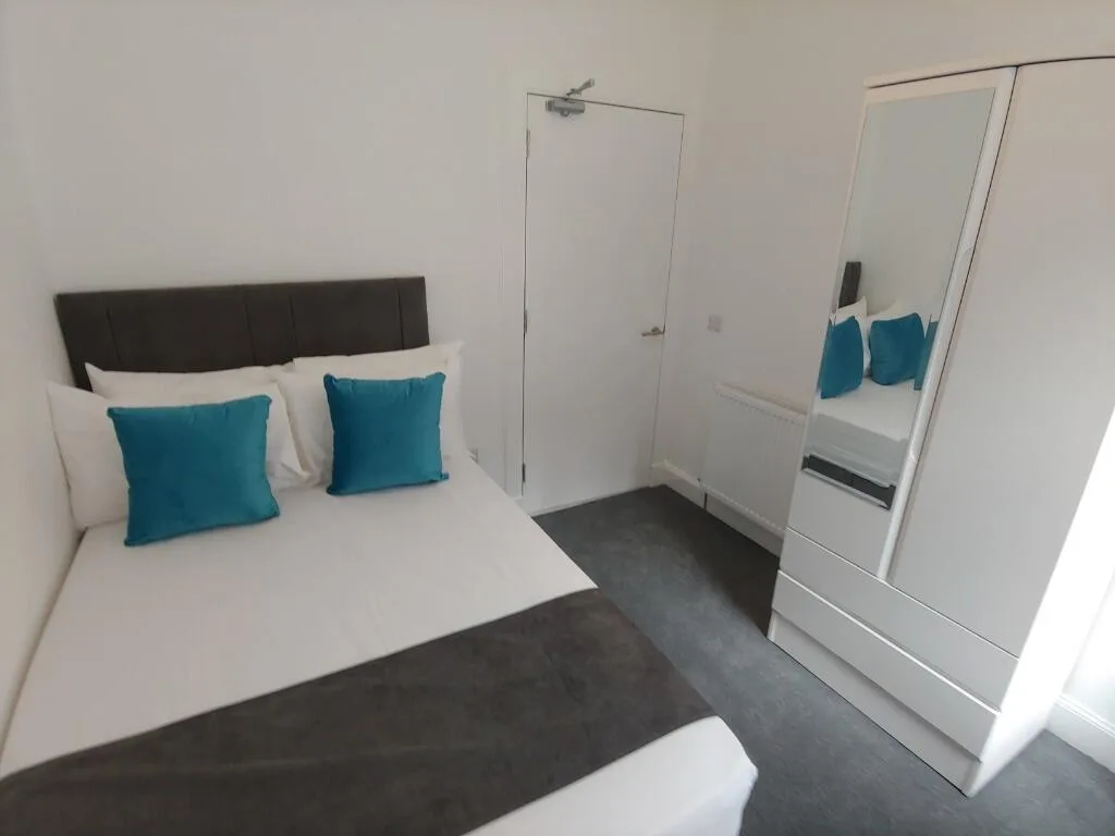 2 bedroom flat for rent