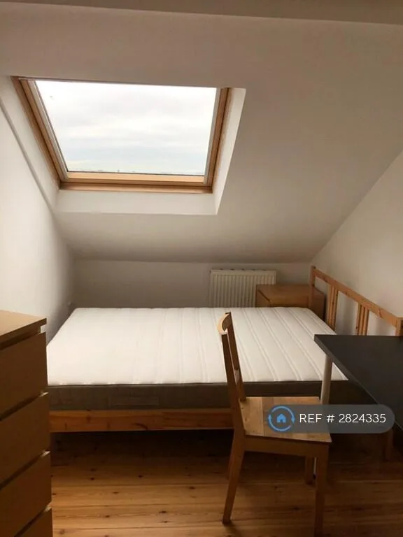4 bedroom flat for rent