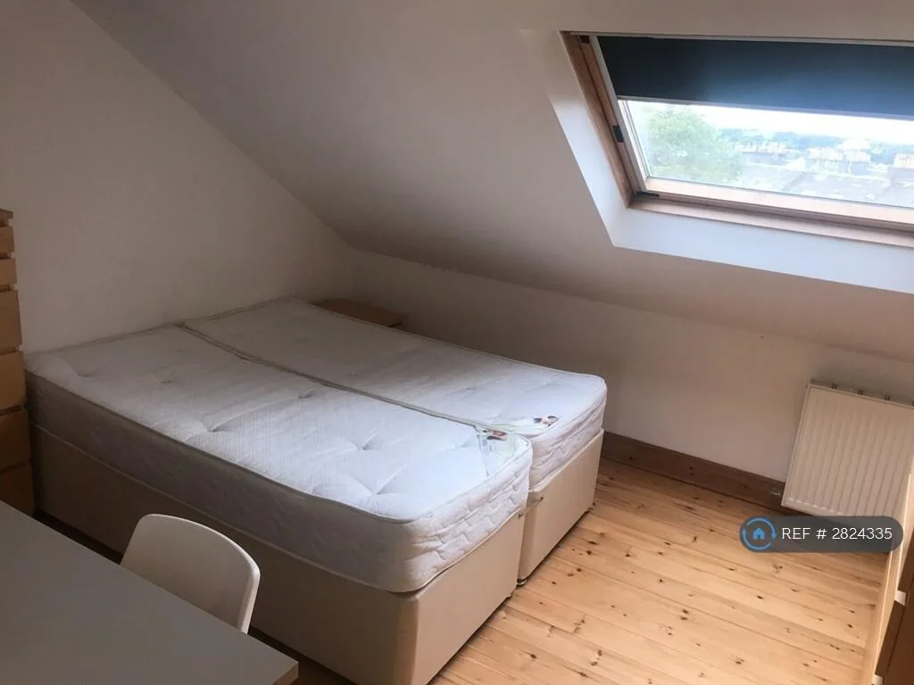 4 bedroom flat for rent