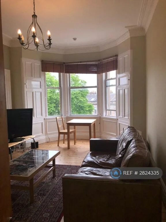 4 bedroom flat for rent