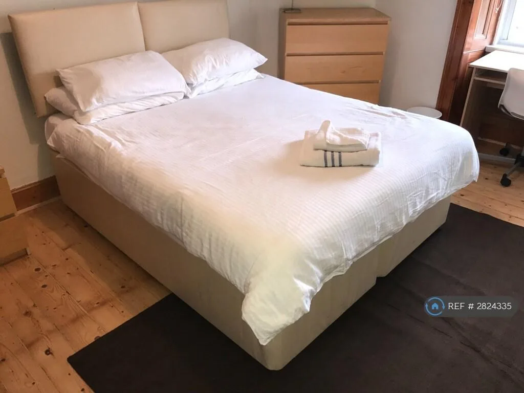 4 bedroom flat for rent
