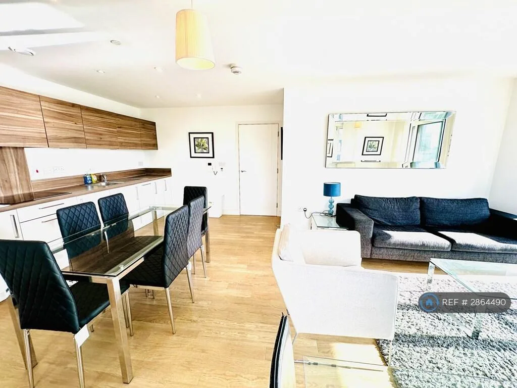 3 bedroom flat for rent