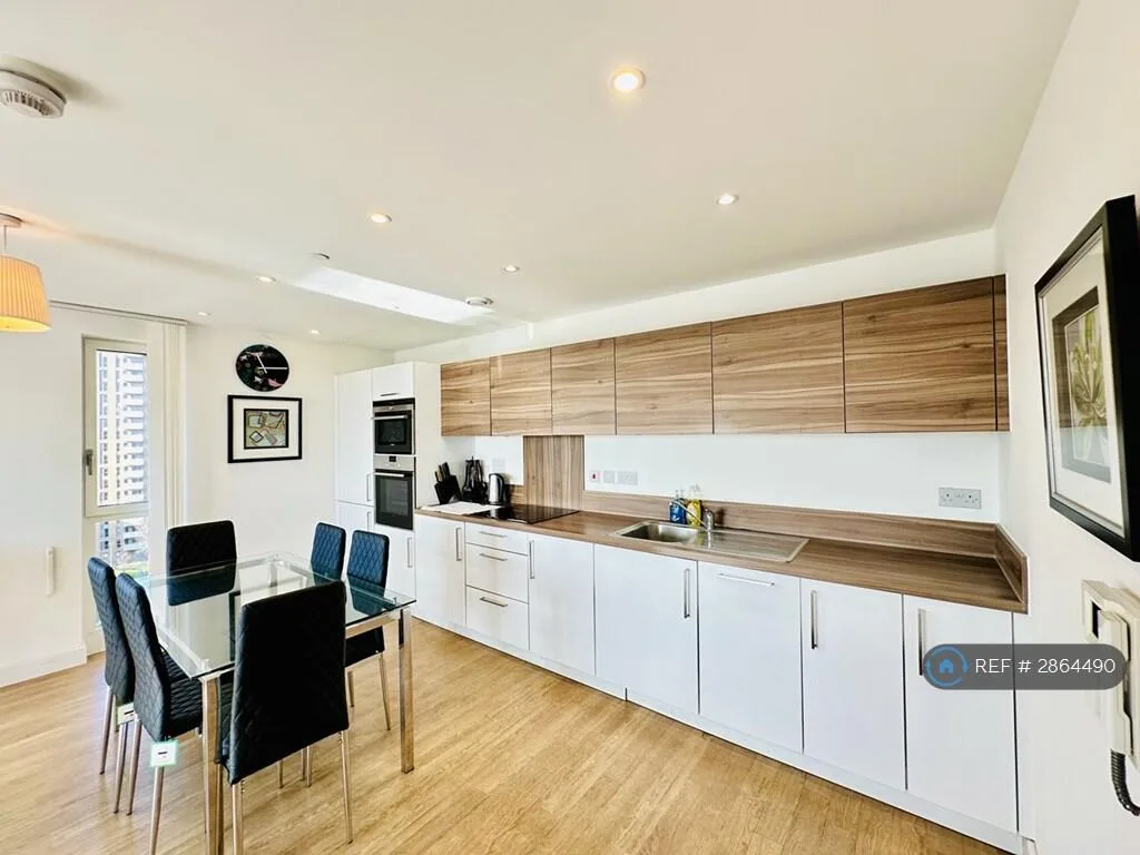 3 bedroom flat for rent