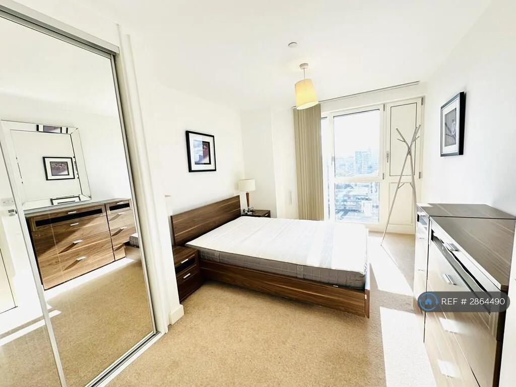 3 bedroom flat for rent