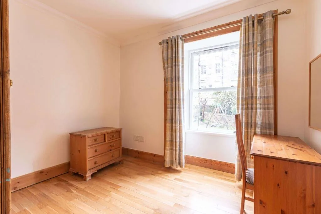 4 bedroom flat for rent