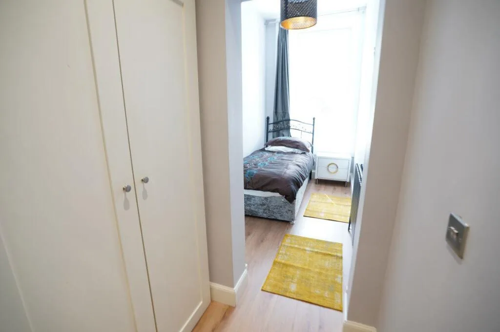3 bedroom flat for rent