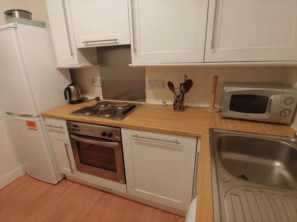 3 bedroom flat for rent