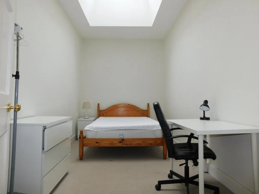 4 bedroom flat for rent