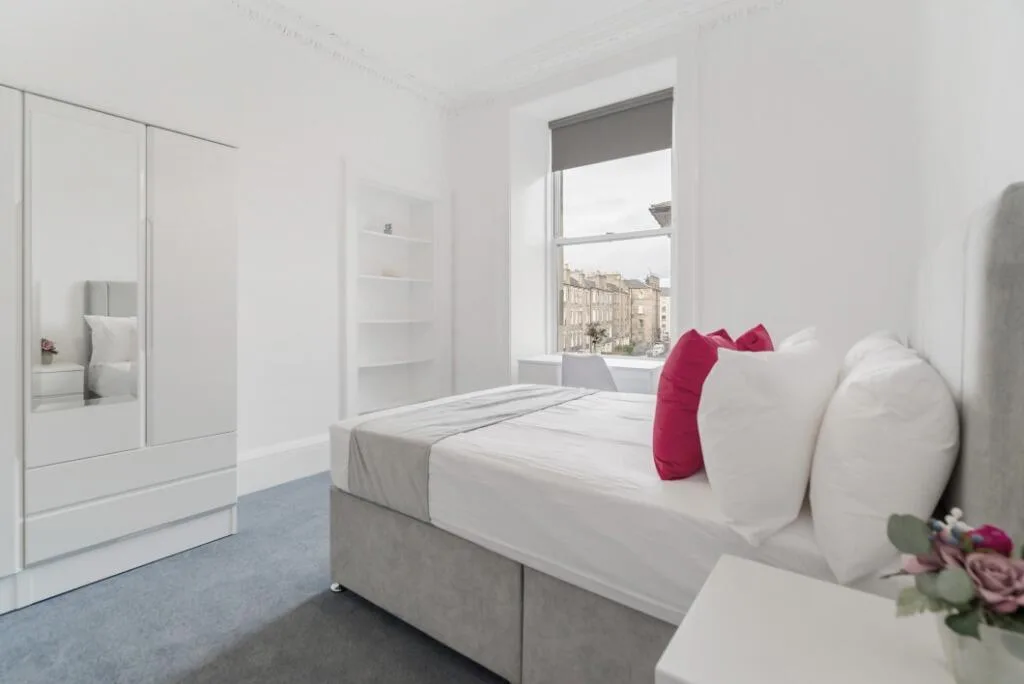 3 bedroom flat for rent