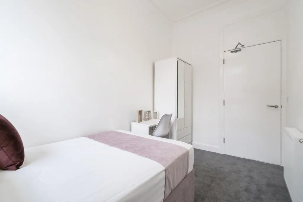 3 bedroom flat for rent