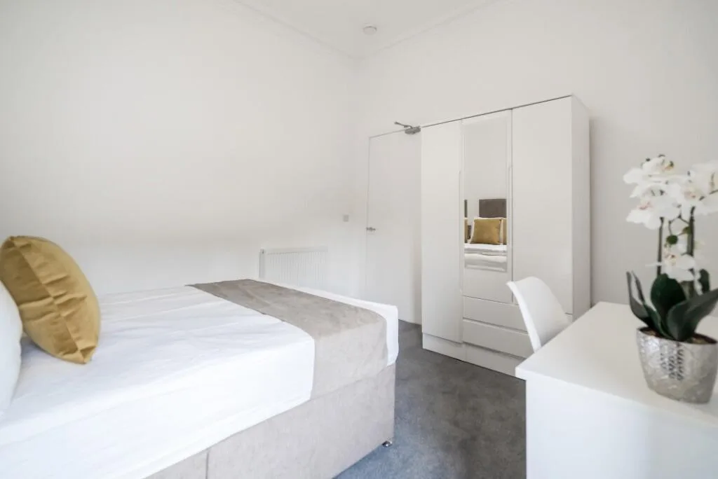 3 bedroom flat for rent
