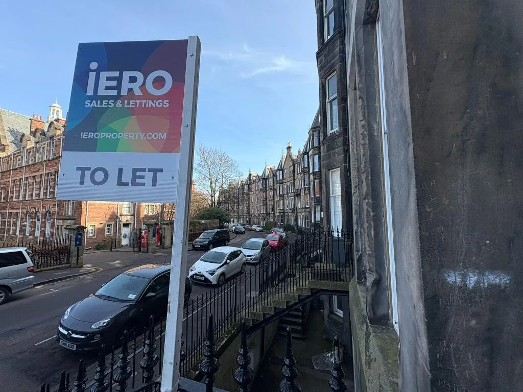 5 bedroom flat for rent
