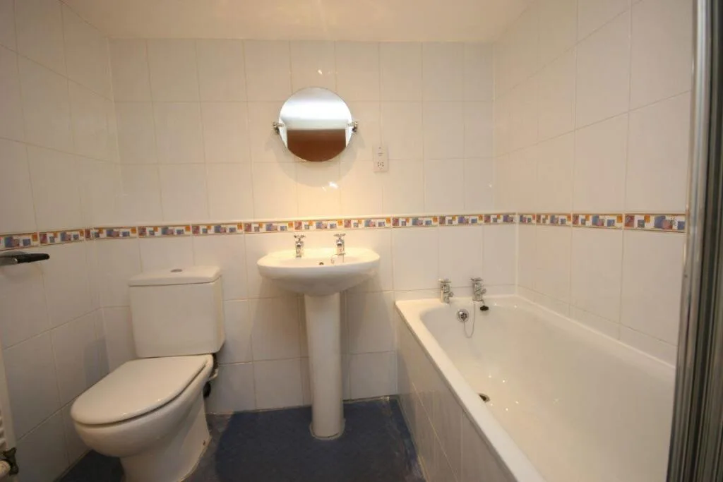 4 bedroom flat for rent