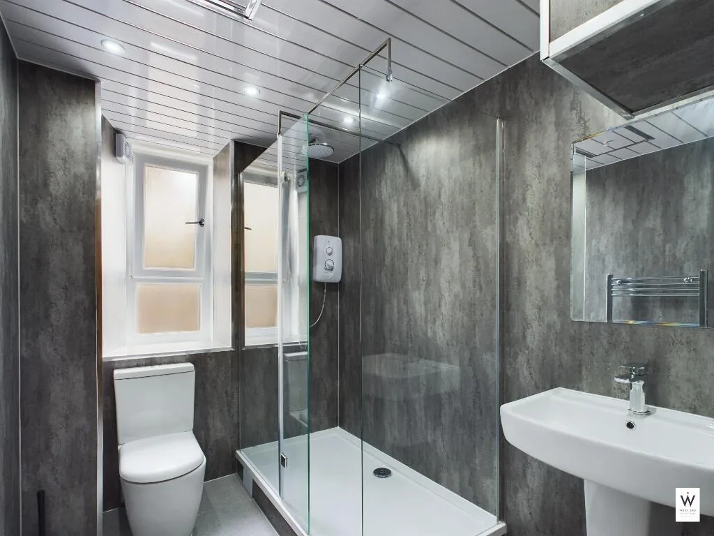1 bedroom house share for rent