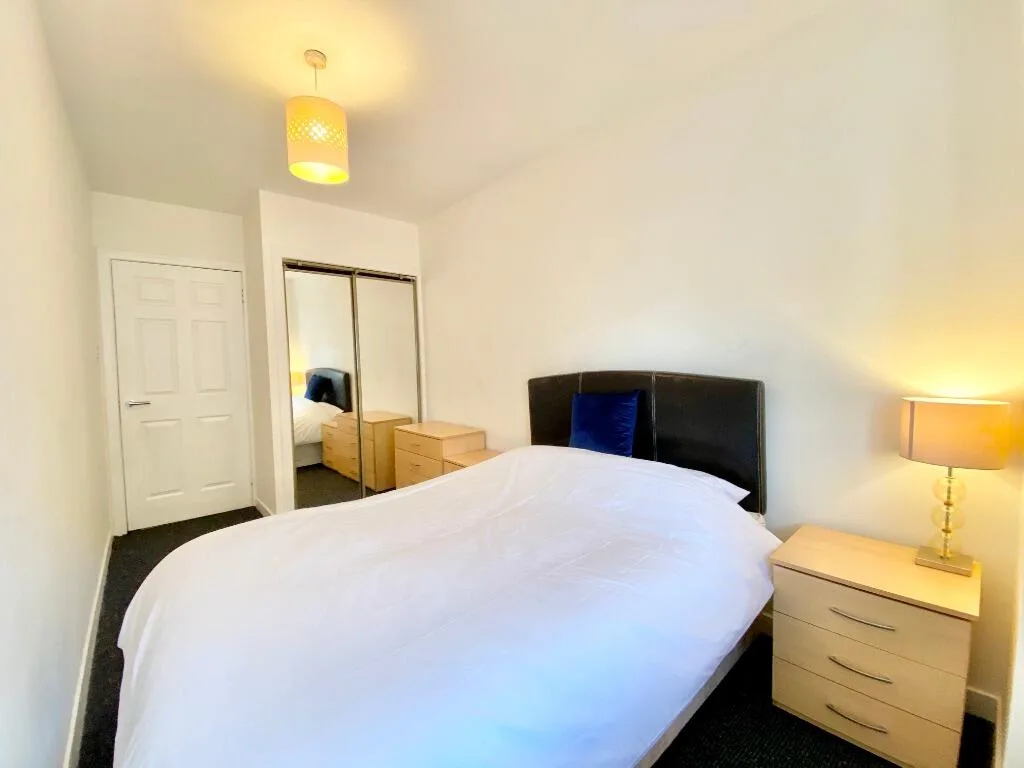 2 bedroom flat for rent