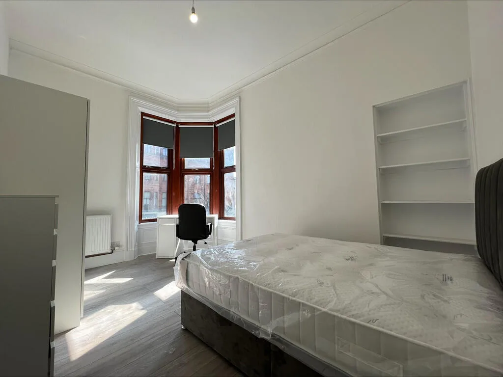 4 bedroom flat for rent