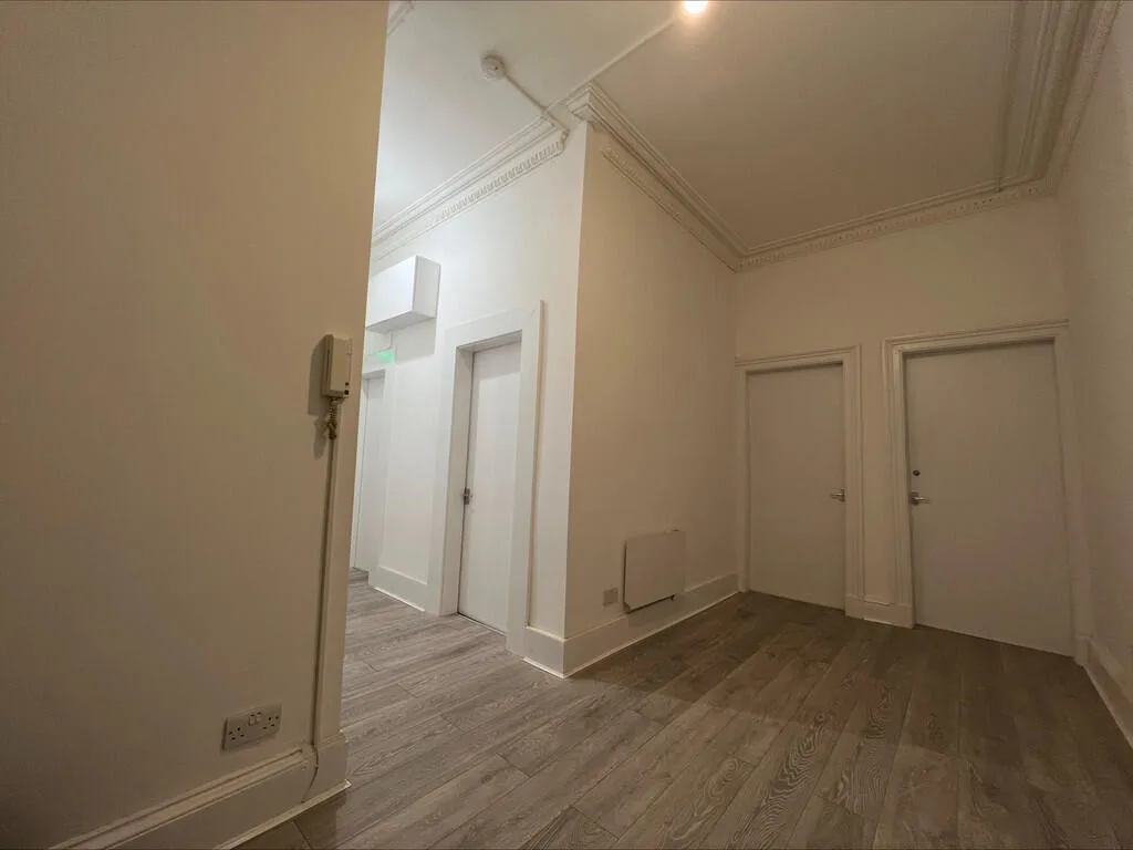 4 bedroom flat for rent