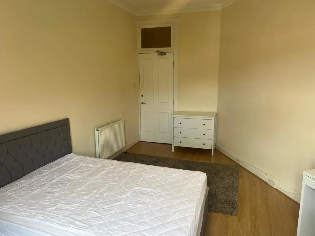 4 bedroom apartment for rent