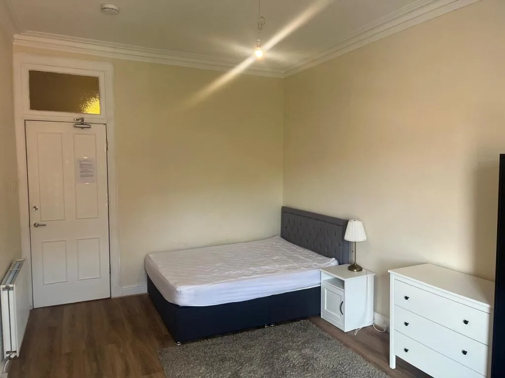 4 bedroom apartment for rent