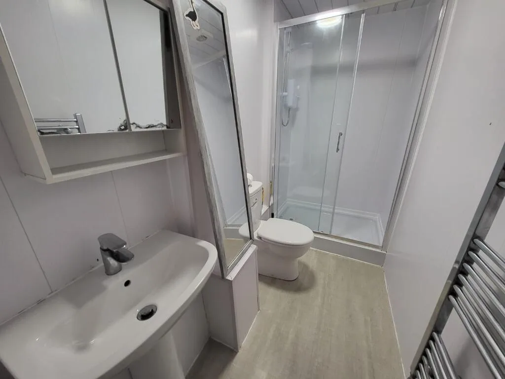 4 bedroom flat for rent