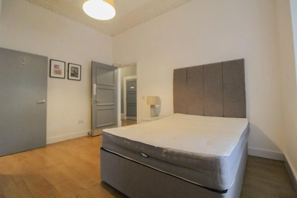 4 bedroom flat for rent