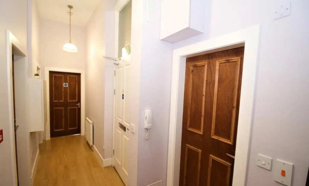 4 bedroom flat for rent