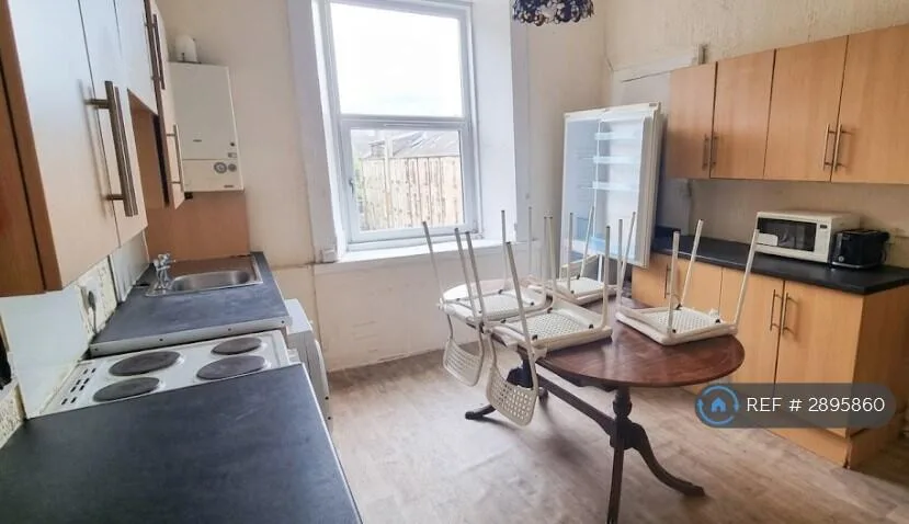 4 bedroom flat for rent