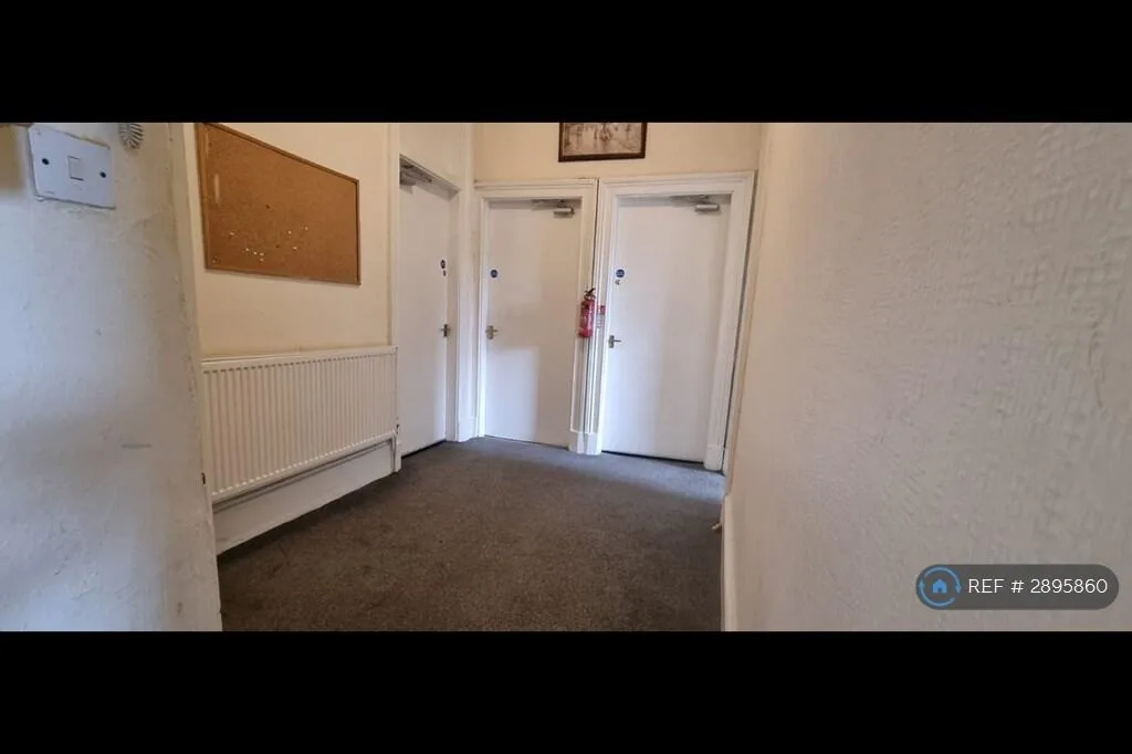 4 bedroom flat for rent