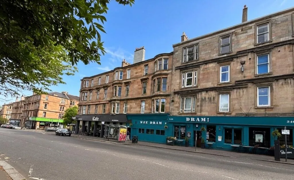 3 bedroom flat for rent