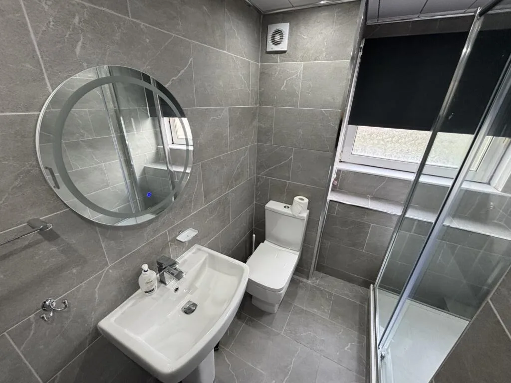 4 bedroom flat for rent
