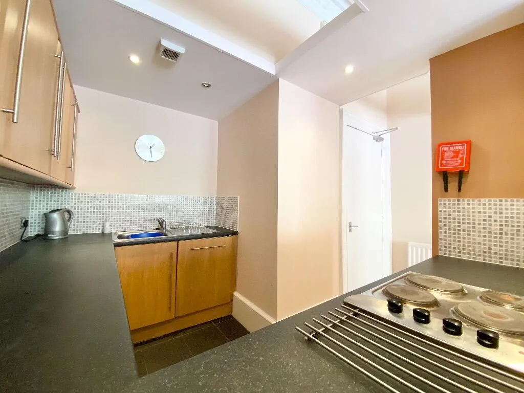 3 bedroom flat for rent