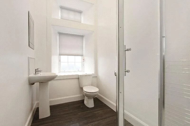 4 bedroom apartment for rent