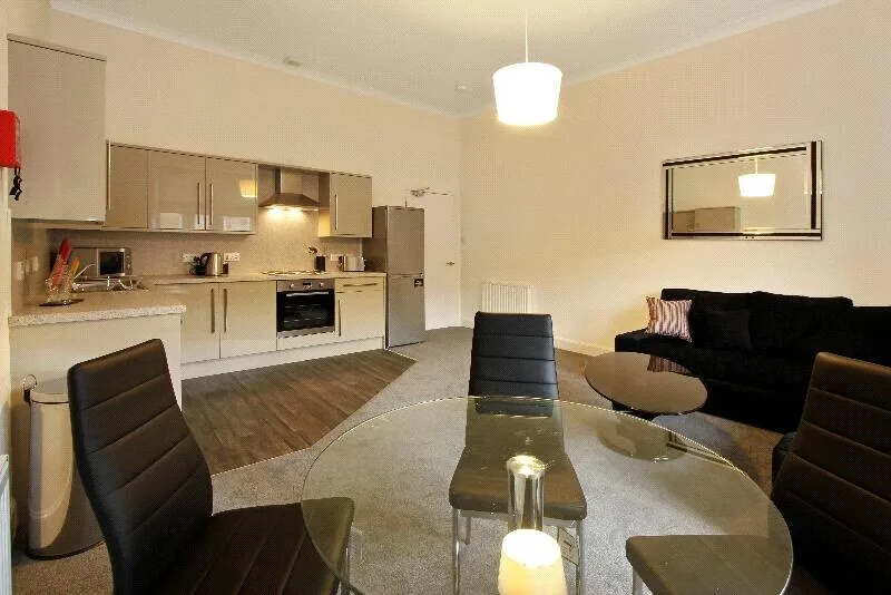 4 bedroom apartment for rent
