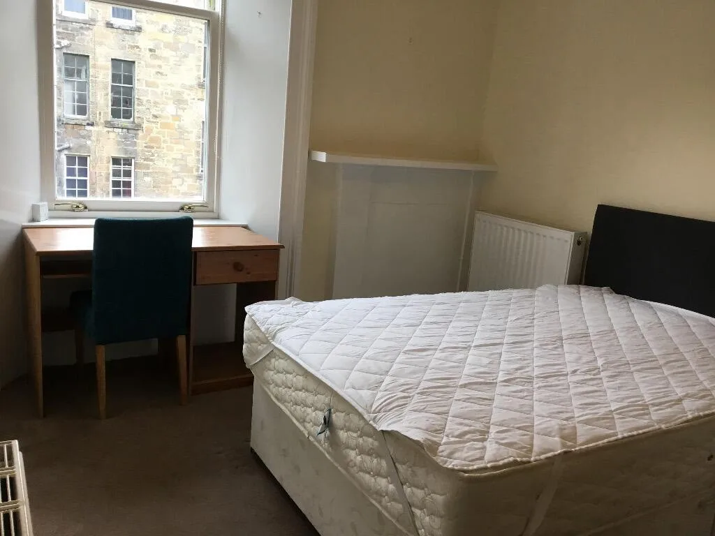 4 bedroom flat for rent