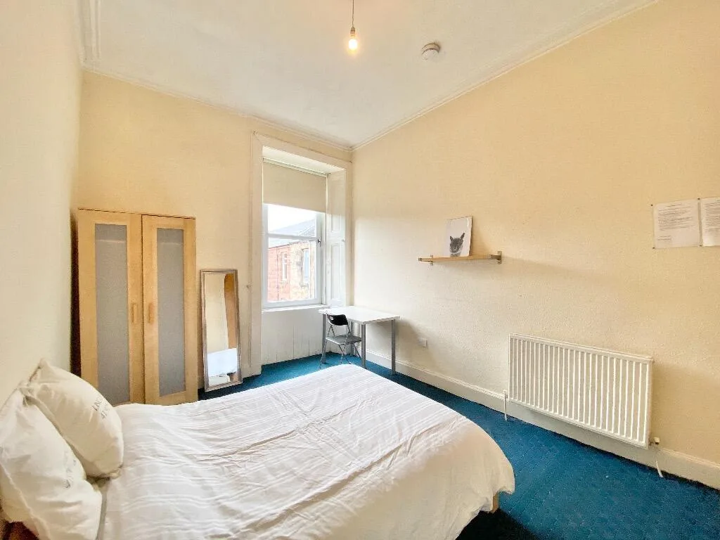 4 bedroom flat for rent